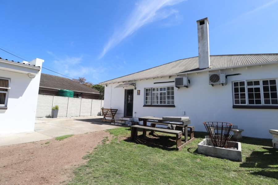 2 Bedroom Property for Sale in Walmer Eastern Cape